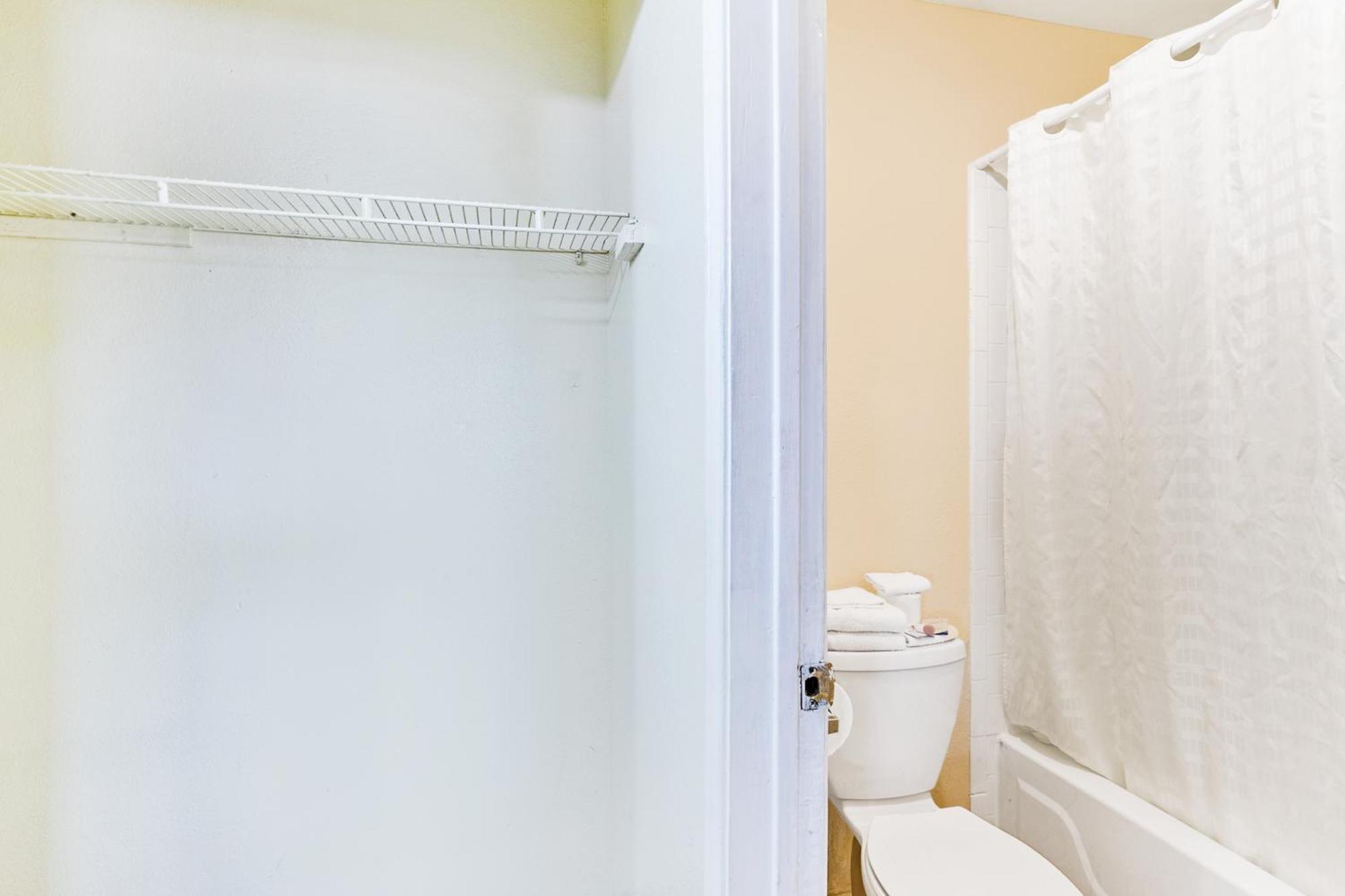 Oyo Hotel San Antonio Lackland Near Seaworld Εξωτερικό φωτογραφία