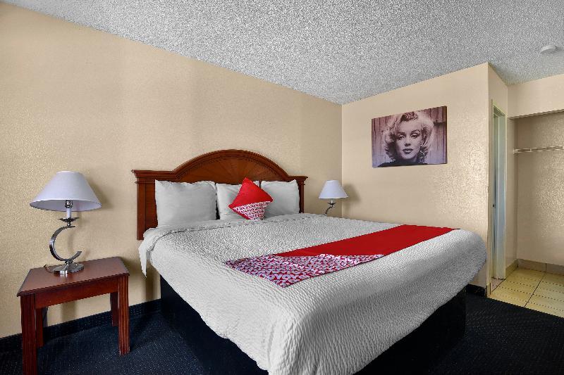 Oyo Hotel San Antonio Lackland Near Seaworld Εξωτερικό φωτογραφία